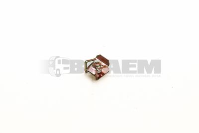 قطع غيار الشاحنات والحافلات - البراغي والفواصل والجوز - 06.13180.0407