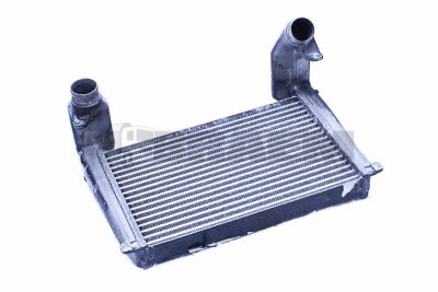 Repuestos camiones y autobuses - Sistema de refrigeración - Refrigeracion del aire de sobrealimenta - Intercambiador - 81.06130.0142.OCC