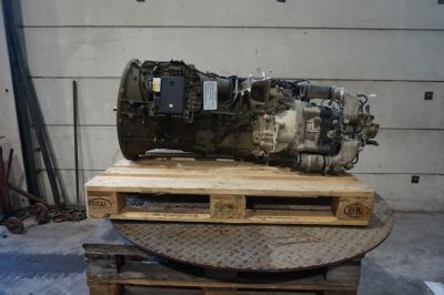Agregados - Caja de cambios - MERCEDES G211-12KL MP4 + VOITH OM471 B230259