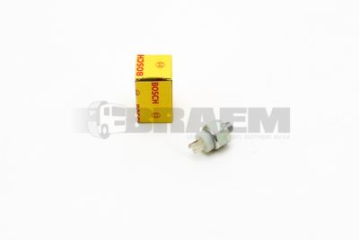 قطع غيار الشاحنات والحافلات - كابينة - ألكترونيات غرفة القيادة ( الكابينة ) - مفاتيح - BOS0986.345.111