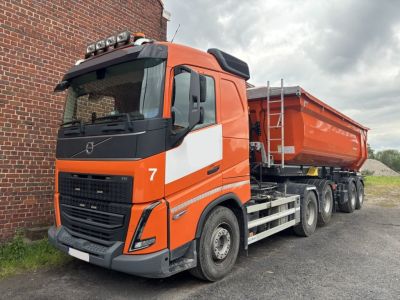 شاحنات مستعملة - VOLVO FH 500 - 120 000 KM - CONTAINERHAAK / TREKKER