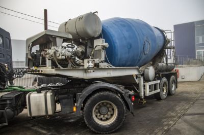Camions d'occasion - Semi-remorques - MOL BETON MIXER/MALAXEUR/MISCHER 12M3+MOTOR/MOTEUR