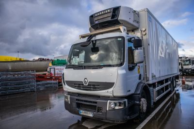 شاحنات مستعملة - RENAULT PREMIUM 310DXI+E5+CARRIER+ENGINE PROBLEM