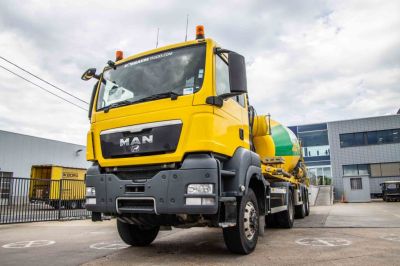شاحنات مستعملة - خلاطة الخرسانة - MAN TGS 18.360 BLS-4X4 + MIXER 10M3