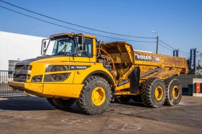 Second-hand trucks - Construction machine - VOLVO DUMPER A25G