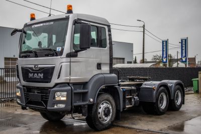 شاحنات مستعملة - MAN TGS 26.470 6X6H +HYDR