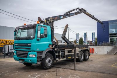 شاحنات مستعملة - DAF CF 85.410+DIEBOLT 16Ton/m