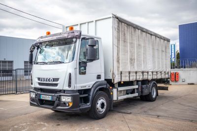 Camiones de segunda mano - IVECO EUROCARGO 160E25