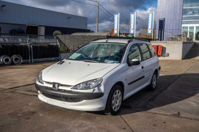 Camions d'occasion - Peugeot 206 SW