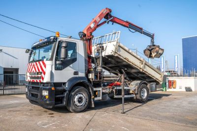 Camiones de segunda mano - IVECO STRALIS 310- E5 + HMF 1110 K2
