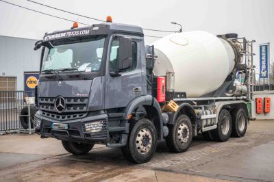 Tweedehands vrachtwagens - MERCEDES AROCS 3236 BB+LIEBHERR 9M3