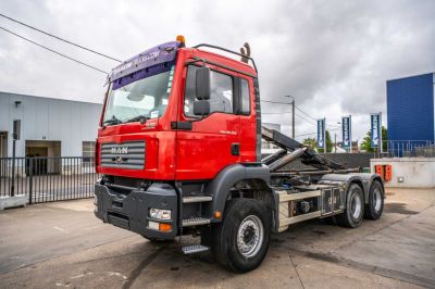 شاحنات مستعملة - شاحنات - VOLVO FMX 460+MARREL 26T - MAN TGA 33.360 BL