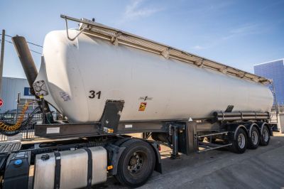Camions d'occasion - Semi-remorques - SPITZER SILO SK2460- ALU 60m3