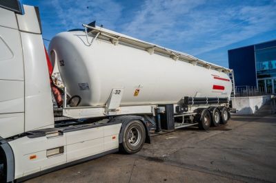 Camions d'occasion - Semi-remorques - SPITZER SILO SK2458 CAL 60m3