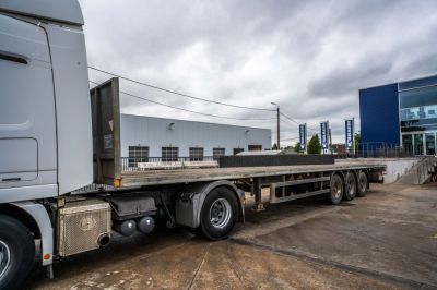 Camions d'occasion - Semi-remorques - SYSTEM TRAILERS SYSTEM TRAILERS GSPRS27