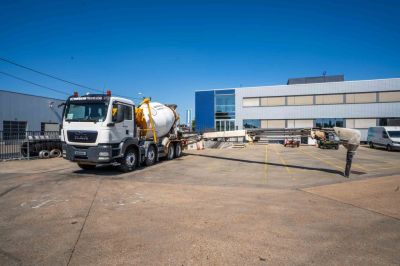 Tweedehands vrachtwagens - MAN TGS 32.360 BB+LIEBHERR+TAPIS THEAM TS 13m