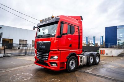 شاحنات مستعملة - MAN TGX 26.510 BLS 6x2/4 +Intarder+Kiphydr.