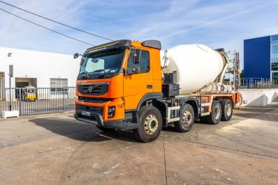 Camions d'occasion - Malaxeur à beton - VOLVO FMX 370 +STETTER