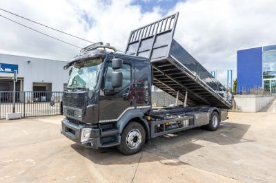 شاحنات مستعملة - VOLVO FL 290 - 21.000 KM