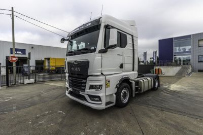 Camiones de segunda mano - Tractora - MERCEDES AROCS 1945 AS (cardan ) + KIPHYDR. - MAN TGX 18.470 BLS+KIPHYDR.+INTARDER