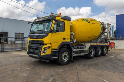 Camiones de segunda mano - Camiones - MAN TGS 18.360 BLS-4X4H+MIXER 10 m3 - VOLVO FM 370 - LIEBHERR 10m3