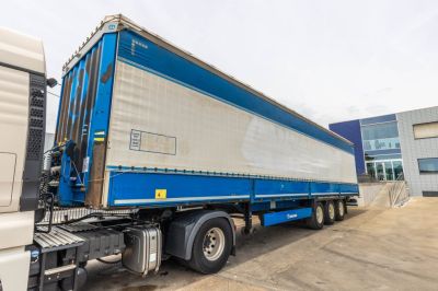 شاحنات مستعملة - KRONE SD P27-ALU BORDEN/RIDEAUX/LADEBOARD