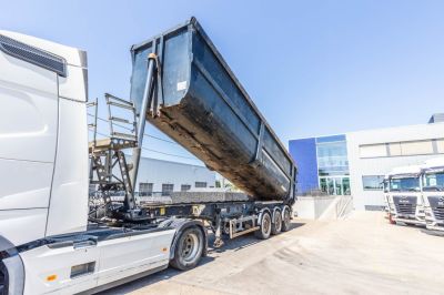 Second-hand trucks - Semi-trailer - SCHMITZ SKI - 45 M3