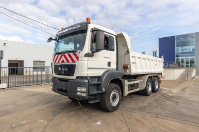 Camioane folosite - MAN TGS 33.400 BB