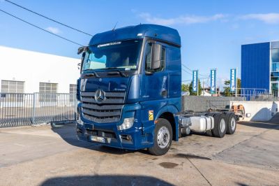 Camions d'occasion - MERCEDES ACTROS 2548
