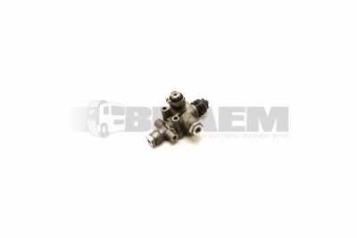 Truck spare parts - Braking system - Braking valves - Levelling valve - KNOII36115