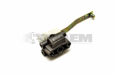 Truck spare parts - Braking system - Braking valves - Levelling valve - MB613.328.01.30