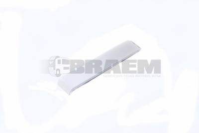 قطع غيار الشاحنات والحافلات - الهيكل - واقيات الطين الامامية - المستلزمات  ( الاكسسوارات ) - MB943.880.02.36/9135