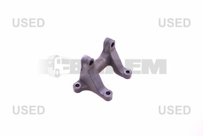 Запчасти для грузовиков - Подвеска - Система стабилизации - Bearing bracket - MB946.325.00.09/7390.OCC