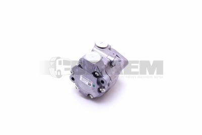 قطع غيار الشاحنات والحافلات - نظام التوجيه - صندوق التوجيه  - مضخة المروحة - MB960.460.02.80