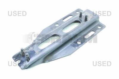 Pièces détachées camions et bus - Système de carburant - Réservoir de carburant - Supports et collier de fixation - MB960.470.79.81.OCC