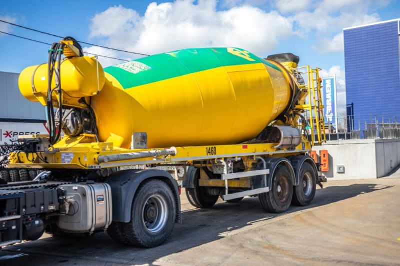 DE BUF BETON MIXER/MALAXEUR/MISCHER-10M3