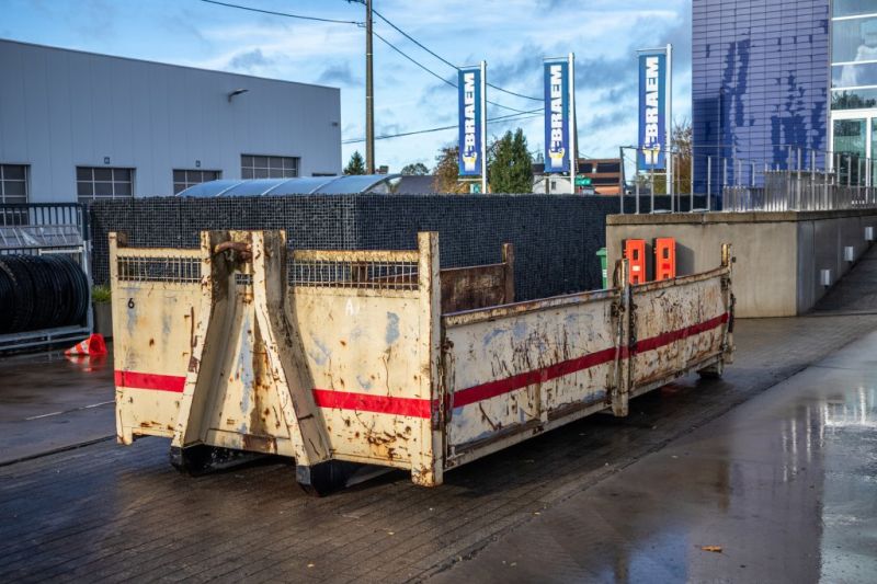 CONTAINERBAK voor keuring 10M³