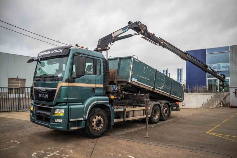 MAN TGS 26.440 BL + HMF 1520