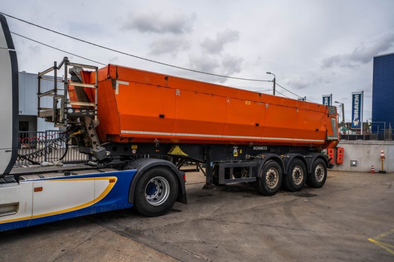 SCHMITZ SGF-S3-GEISOLEERDE KIPPER-27m3