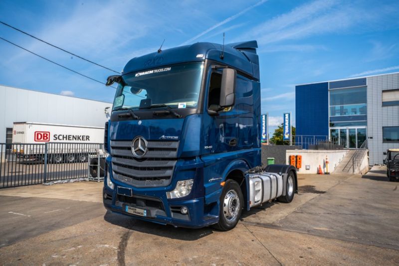 MERCEDES ACTROS 1846 LS