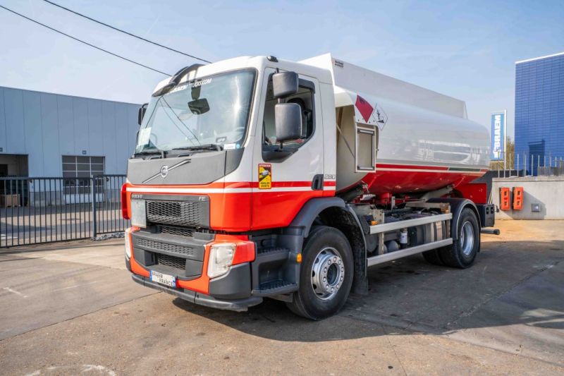 VOLVO FE 280 +MAGYAR 13.000L/5COMP.
