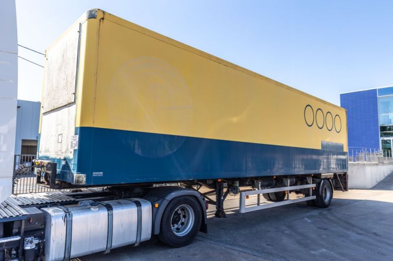 TRACON UDEN CITYTRAILER + DHOLLANDIA