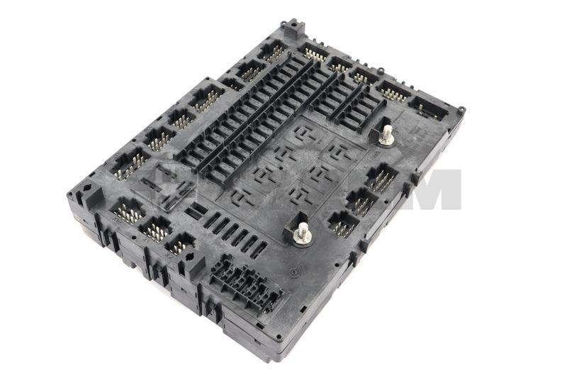 Repuestos camiones y autobuses - Electricidad - Cuadro central de distribución - Caja de fusibles - MB001.446.74.58