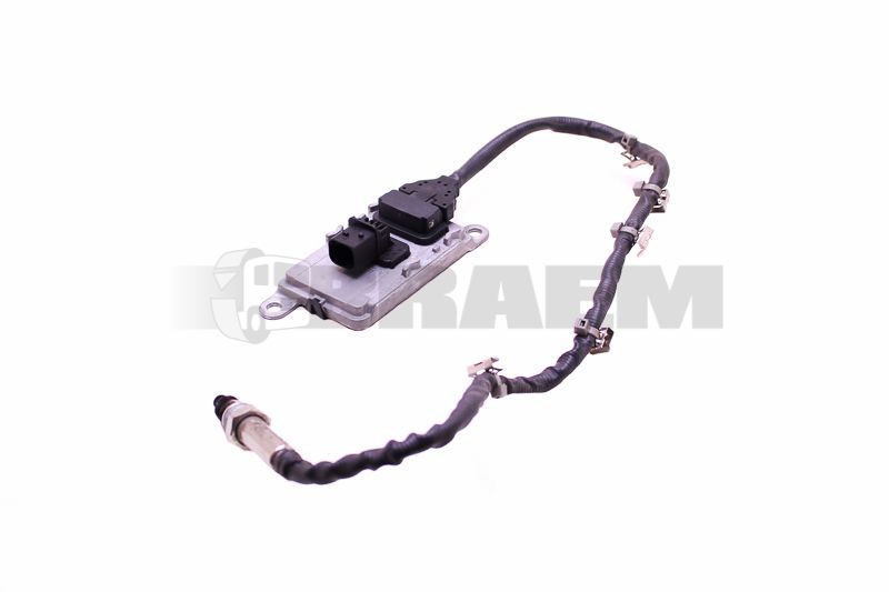 قطع غيار الشاحنات والحافلات - نظام العادم - Sensors exhaust gas aftertreatment - NOX sensor - MB010.153.14.28.NNP