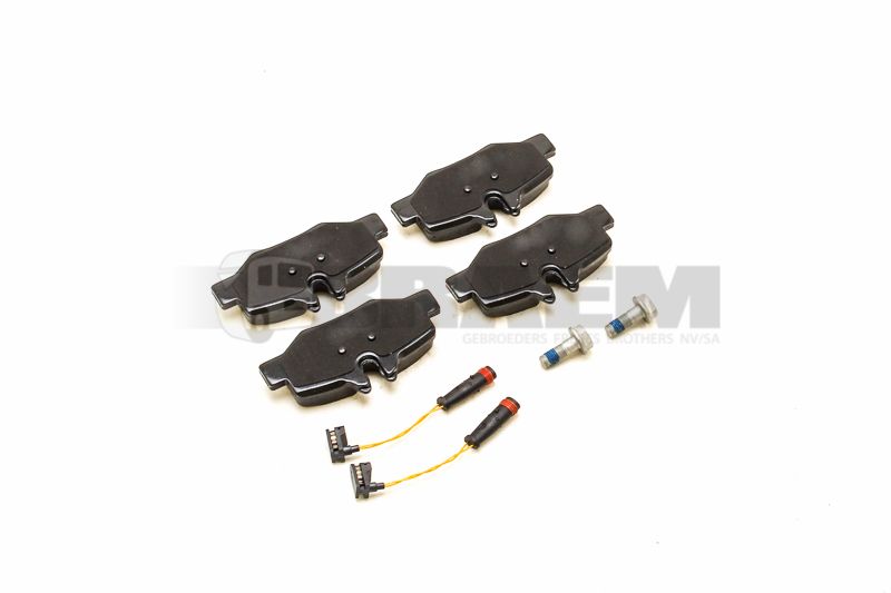 Truck and bus spare parts - Brake system - Brake discs and brake drums - Brake lining - REM135
