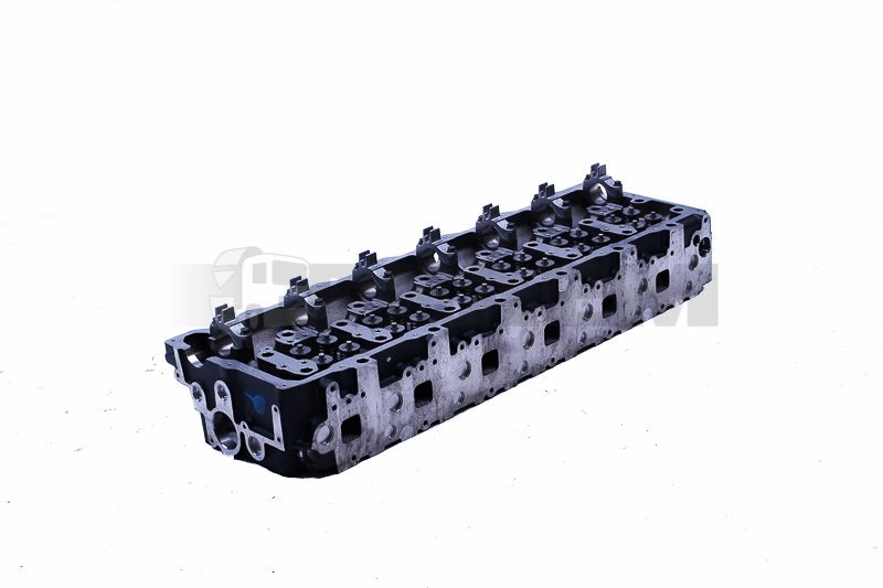 Pièces détachées poids lourd - Moteur - Bloc moteur - Culasse et vis de culasse - 51.03100.9328