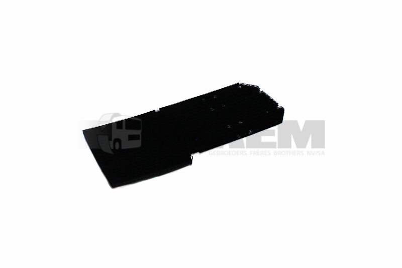 Truck and bus spare parts - Bodywork - Front mudguards - Guard plate - 81.61230.0193