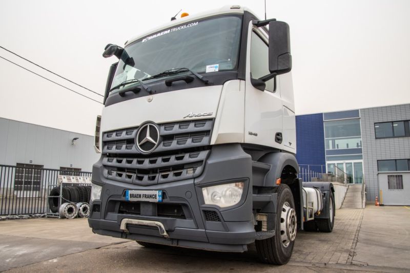 Camions d'occasion - Tracteur - MERCEDES AROCS(no Actros) 1845LS+E6+HYDRAULIQUE