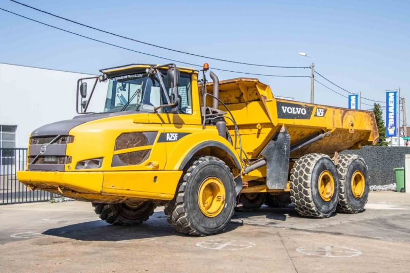 Camioane folosite - Utilaje pentru constructii - VOLVO DUMPER A25F