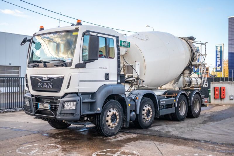 Tweedehands vrachtwagens - Vrachtwagen - MAN TGS 32.360 BB+ MIXER 9M³
